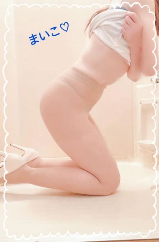 脱ぎ脱ぎ♡手伝って♡